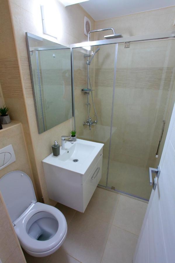 Apartament Delora View Bumbesti-Jiu Exterior foto